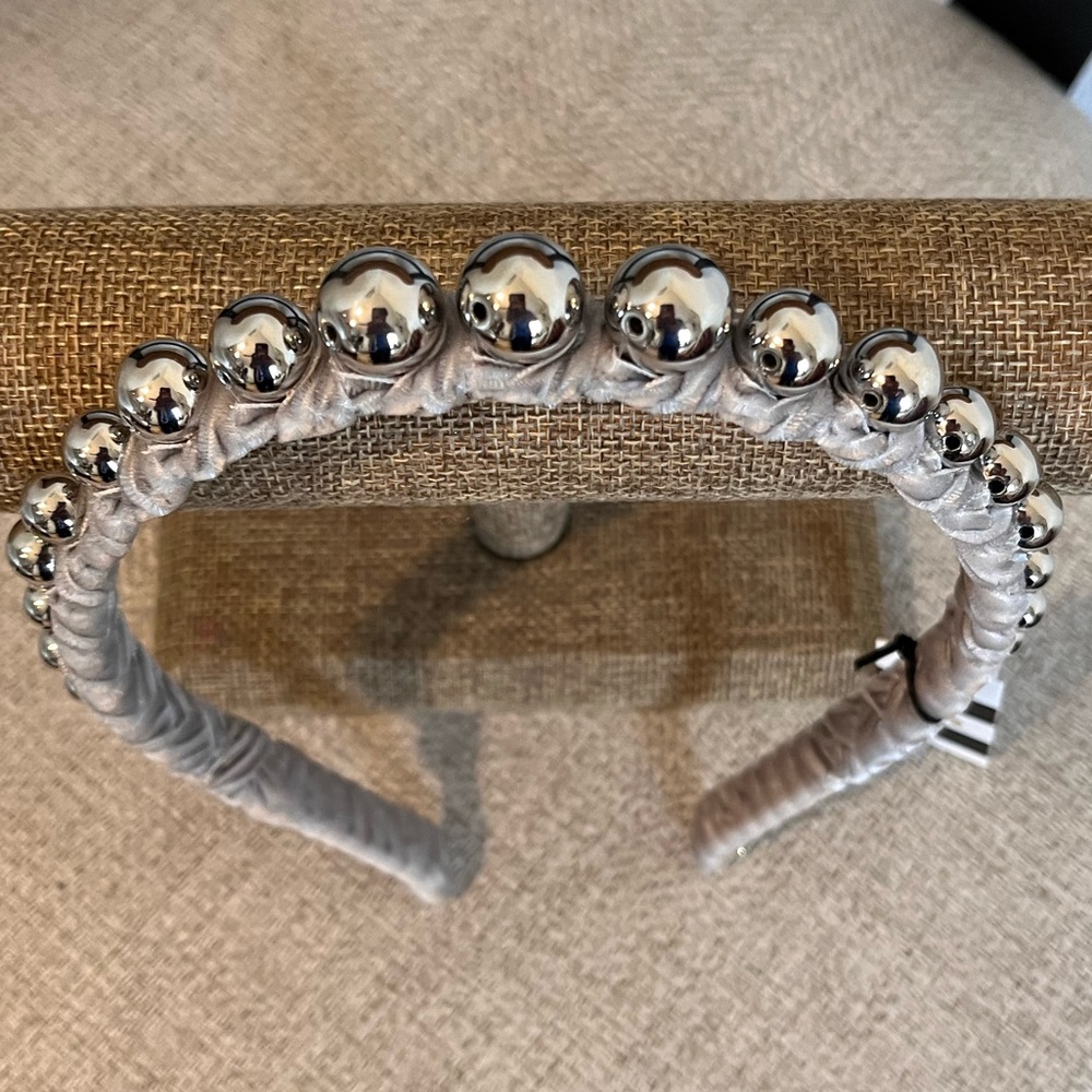 LELE SADOUGHI NWT AUTHENTIC SILVER GRADUATED BEAD SLIM GREY VELVET HEADBAND